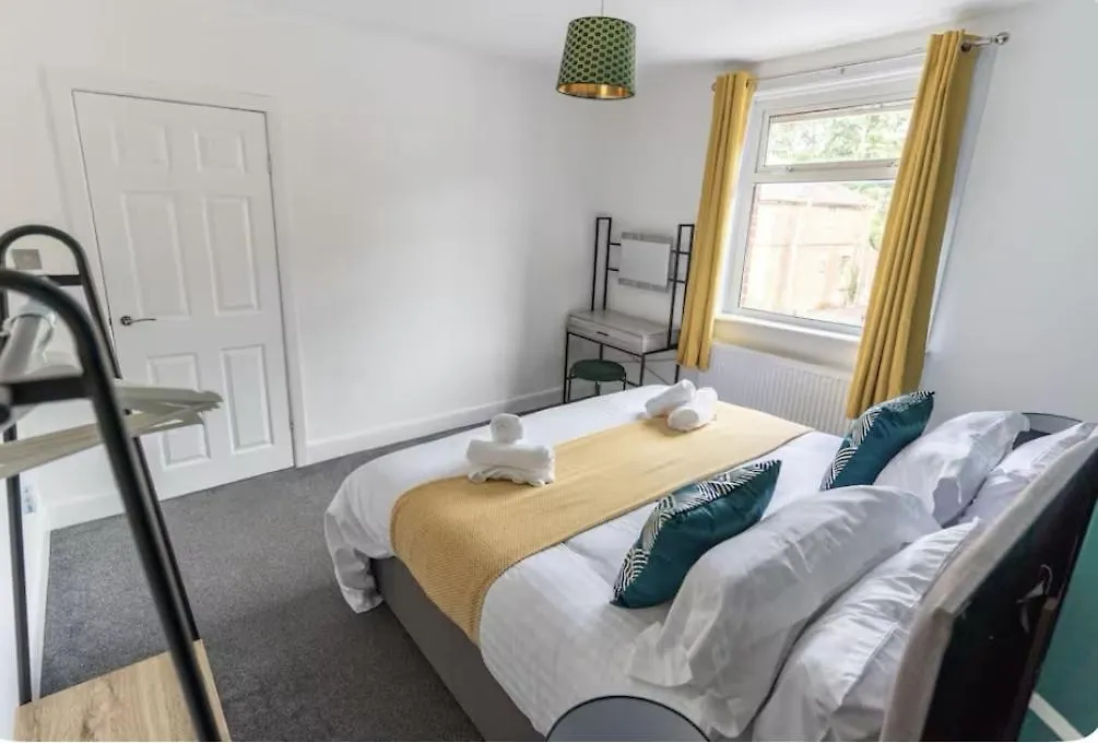 Bright, Cosy Home - 3 Beds, Parking, Virgin Wifi, Modern Home Southampton United Kingdom