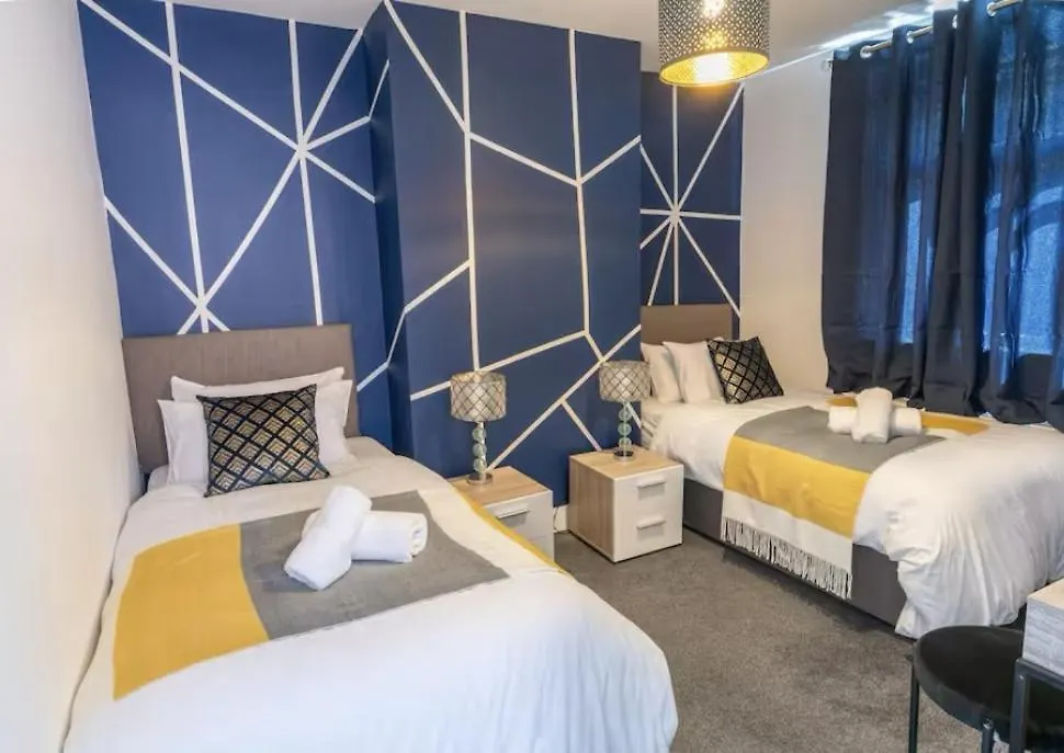Bright, Cosy Home - 3 Beds, Parking, Virgin Wifi, Modern Home Southampton