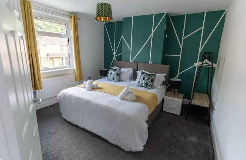 Bright, Cosy Home - 3 Beds, Parking, Virgin Wifi, Modern Home Southampton United Kingdom