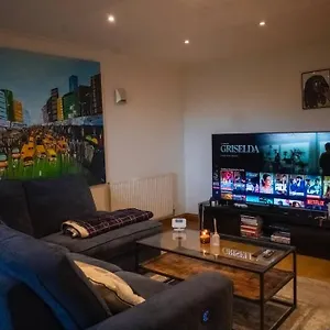 1-bed Flat In Ocean Village Apartment